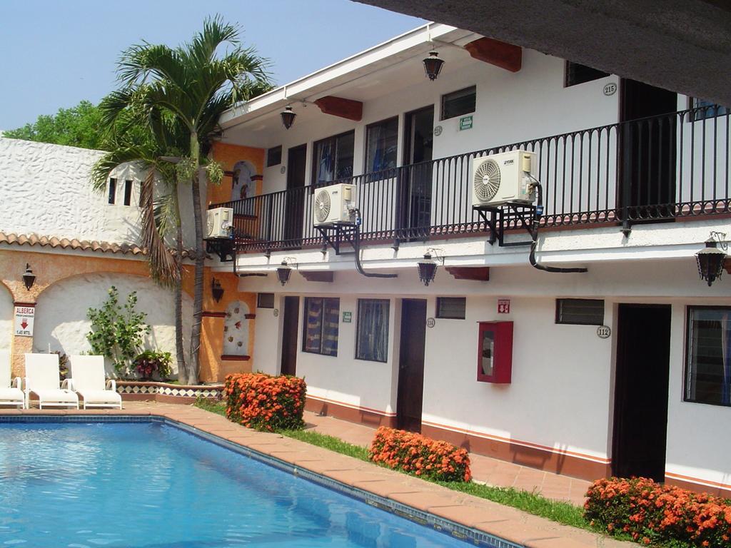 Hotel & Suites Coral Puerto Vallarta Exteriör bild